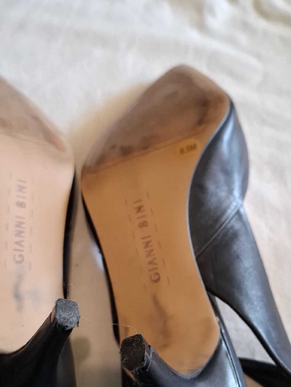 Gianni Bini Black Pointed Ankle Strap Flats - Picture 5 of 7